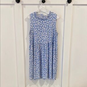 MTS women’s sleeveless blue floral dress